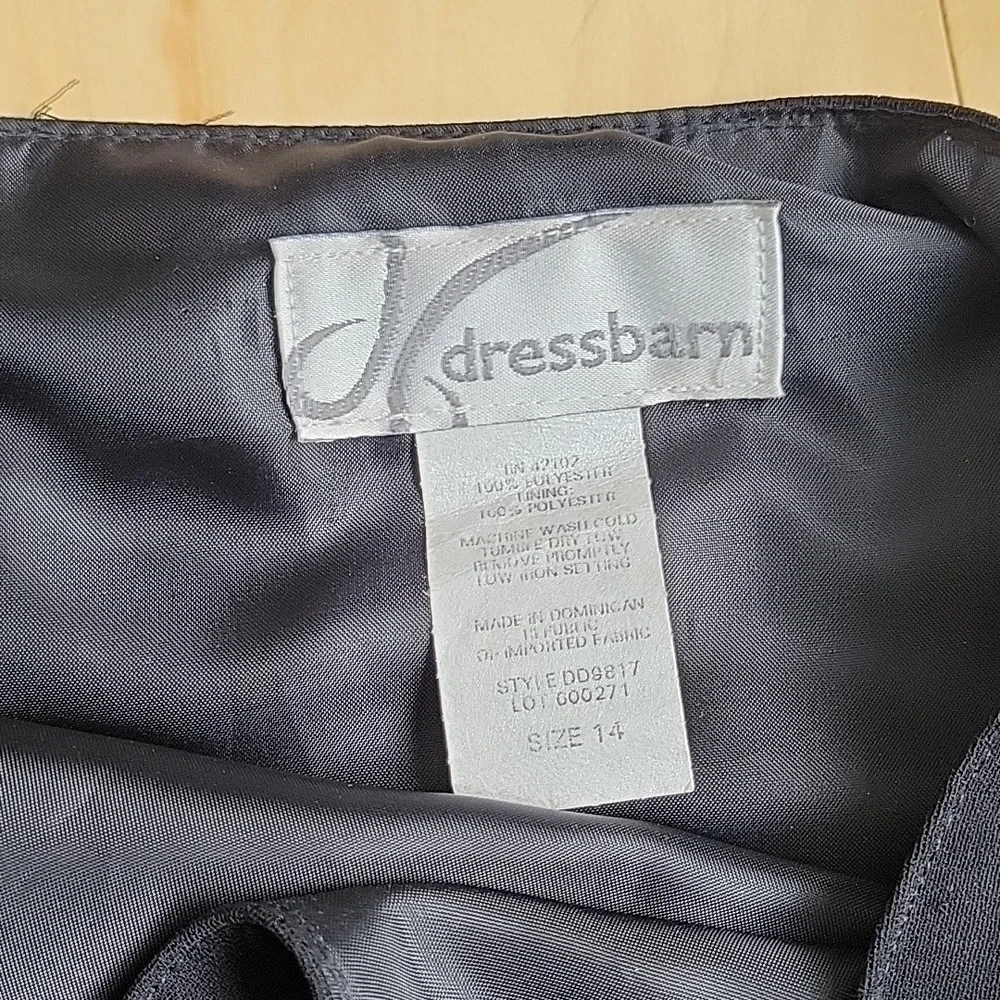 dress barn sz 14 black with pink flower bottom border. NWOT - Picture 4 of 4